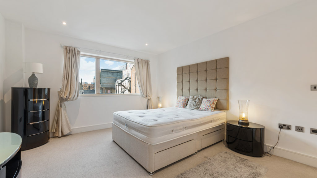 219 Cranbrook House, 84 Horseferry Road SW1P 2AD-Low Res-1