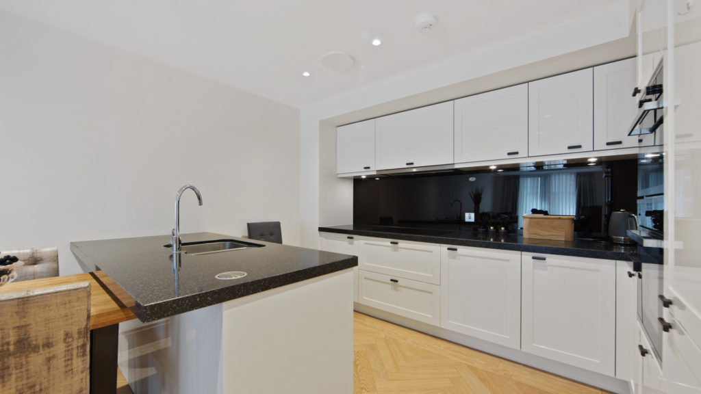 Flat 88, Abell House SW1P 4DD-Low Res-9